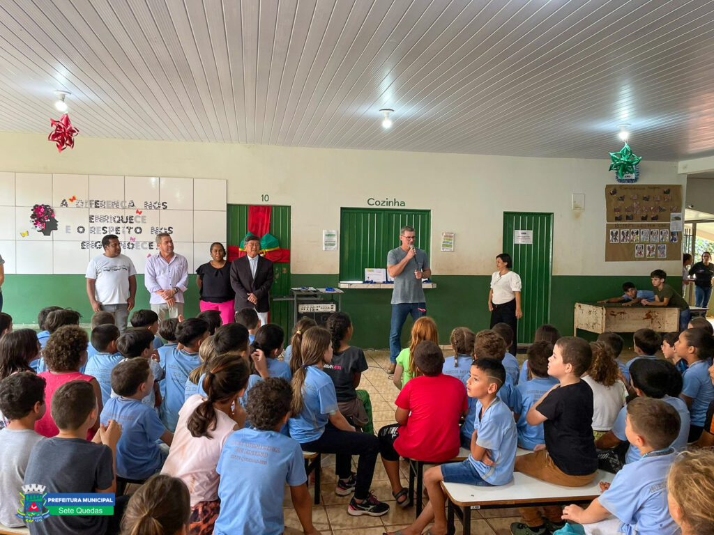 Alunos da Escola Municipal Inácio de Castro receberam premiações em Sete Quedas