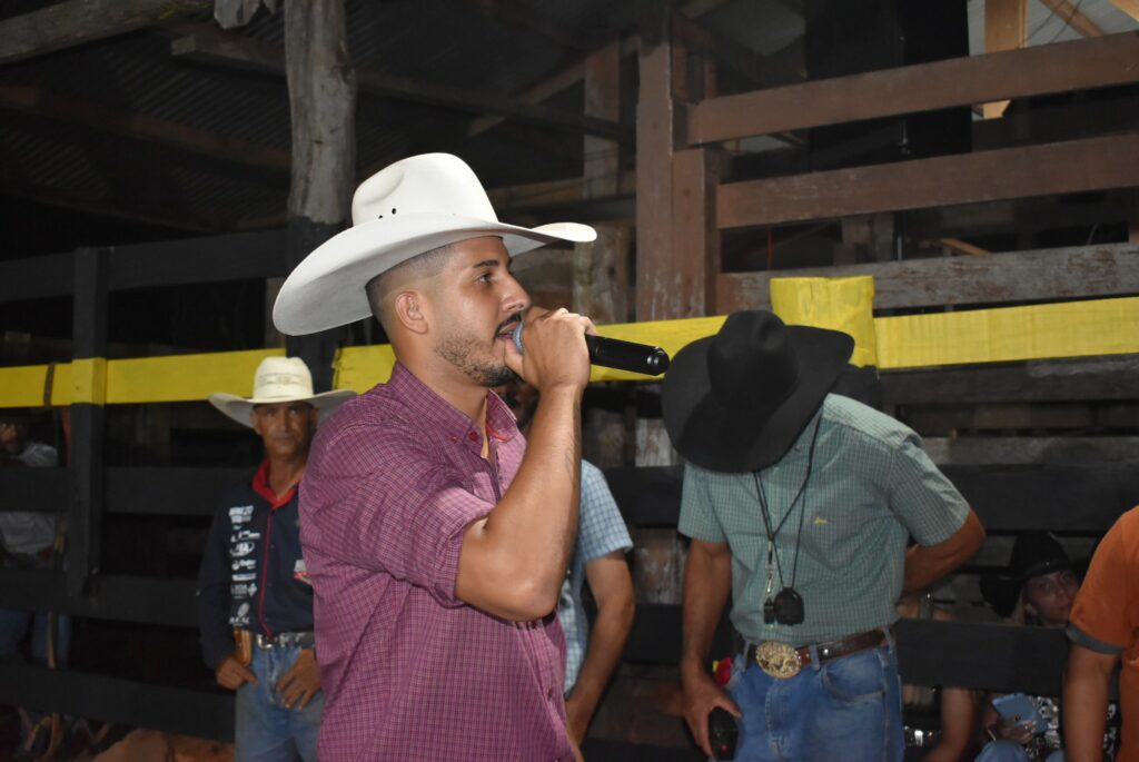 3º Rodeio dos Amigos - 1ª noite