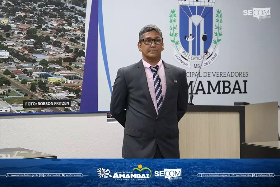 Jota Roberto assume cadeira no Legislativo de Amambai