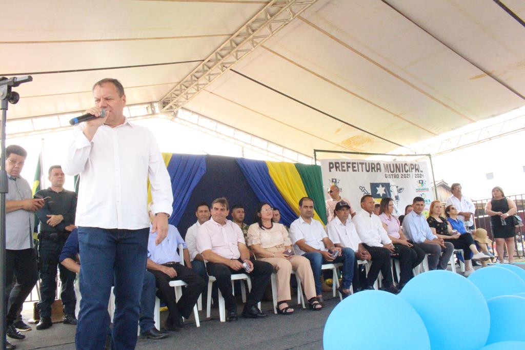 Desfile Cívico do 36º aniversário de Paranhos