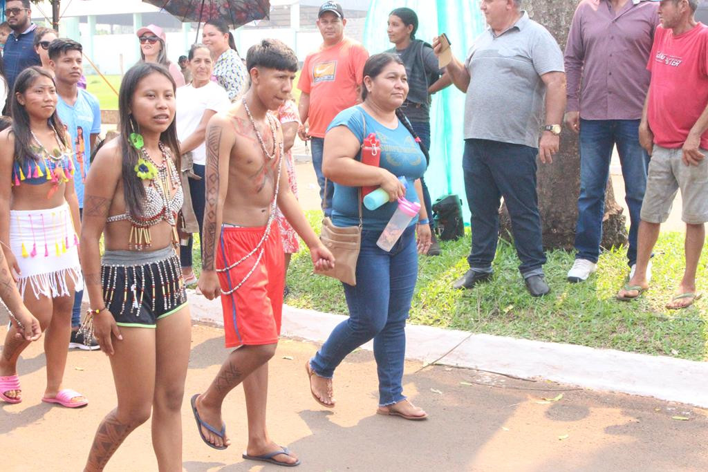 Desfile Cívico do 36º aniversário de Paranhos