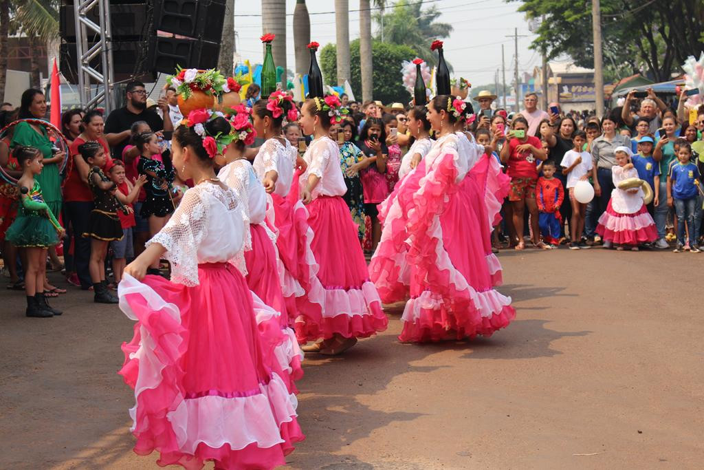 Desfile Cívico do 36º aniversário de Paranhos