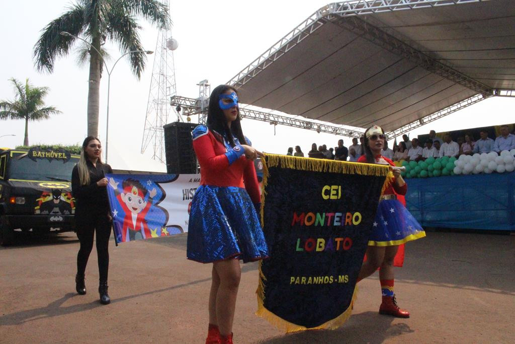 Desfile Cívico do 36º aniversário de Paranhos