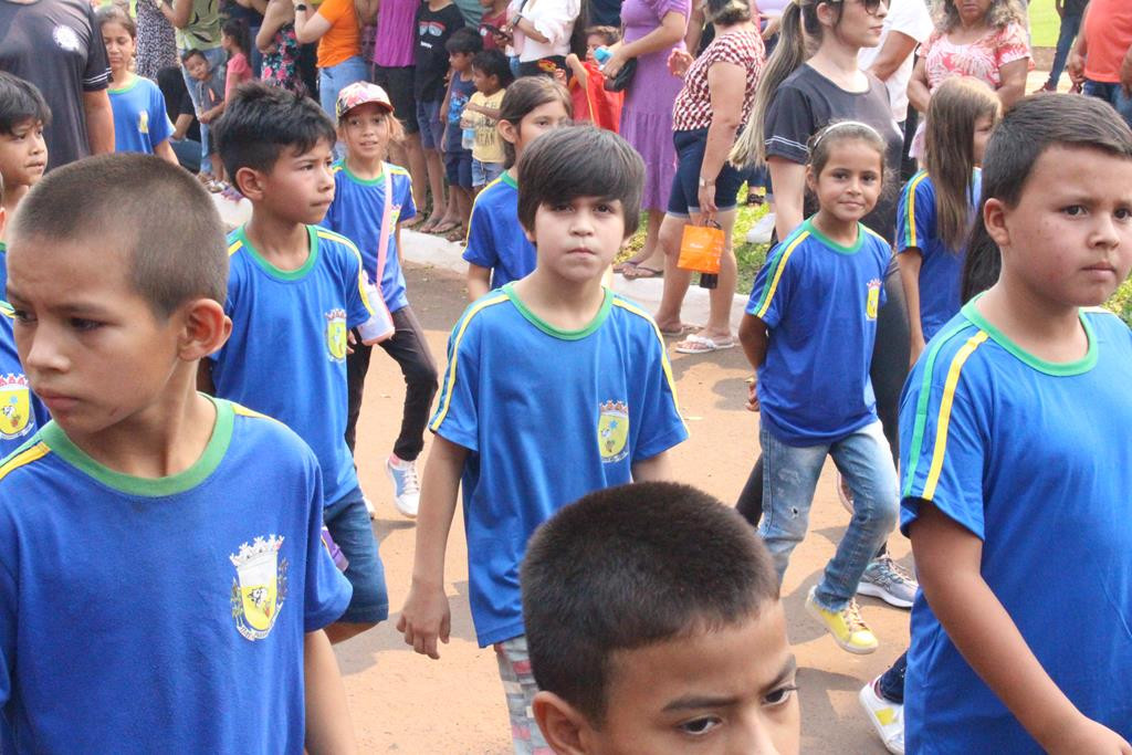 Desfile Cívico do 36º aniversário de Paranhos