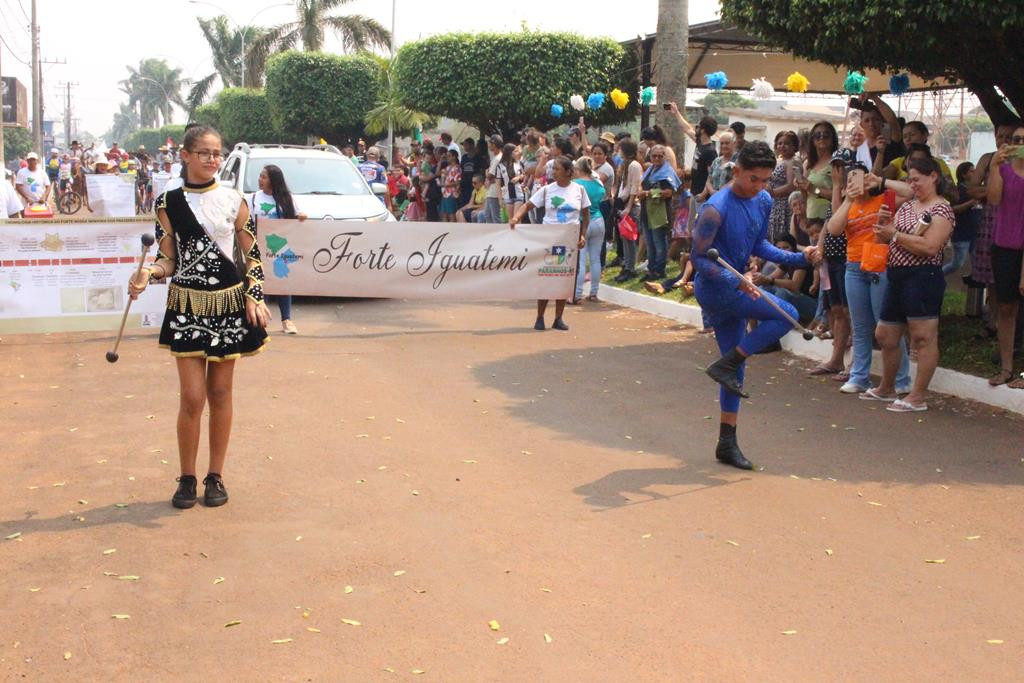 Desfile Cívico do 36º aniversário de Paranhos