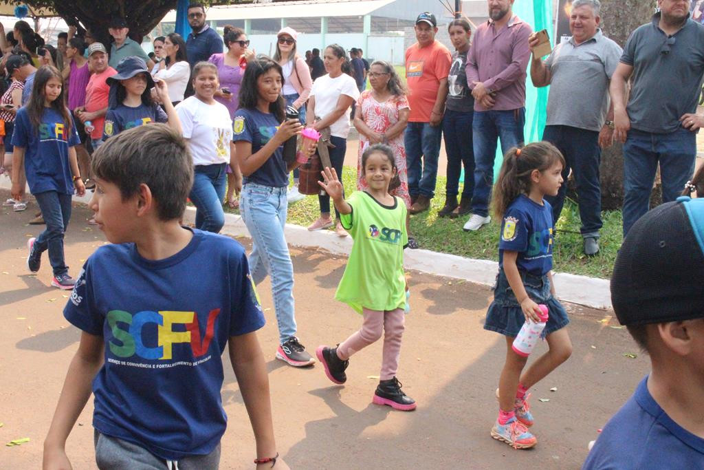 Desfile Cívico do 36º aniversário de Paranhos