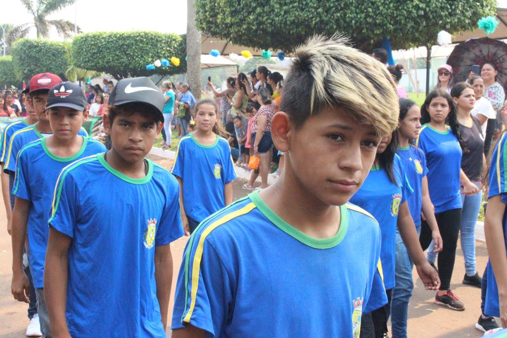 Desfile Cívico do 36º aniversário de Paranhos