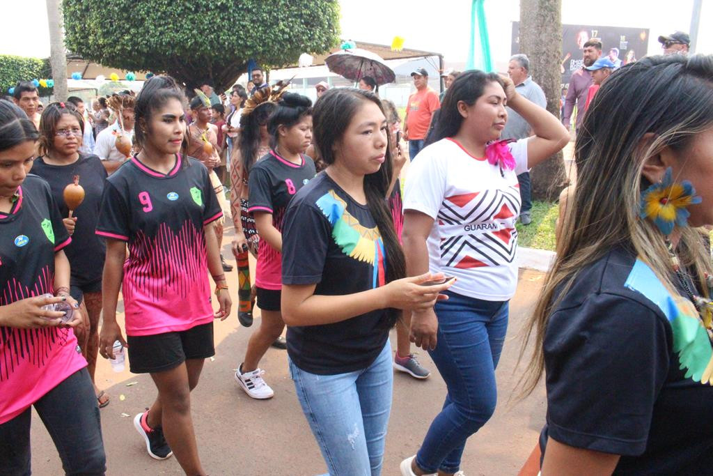 Desfile Cívico do 36º aniversário de Paranhos