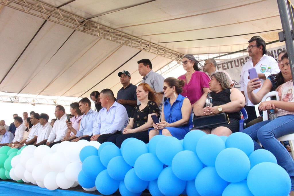 Desfile Cívico do 36º aniversário de Paranhos