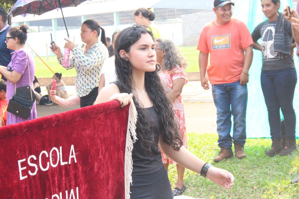 Desfile Cívico do 36º aniversário de Paranhos