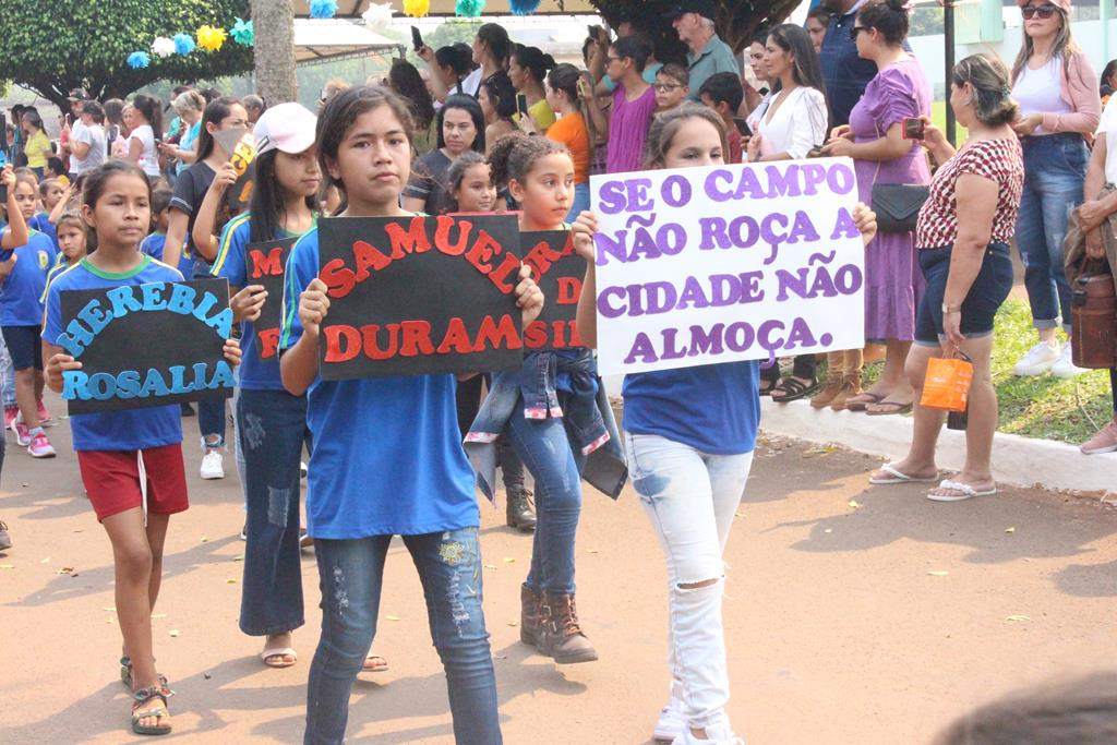 Desfile Cívico do 36º aniversário de Paranhos