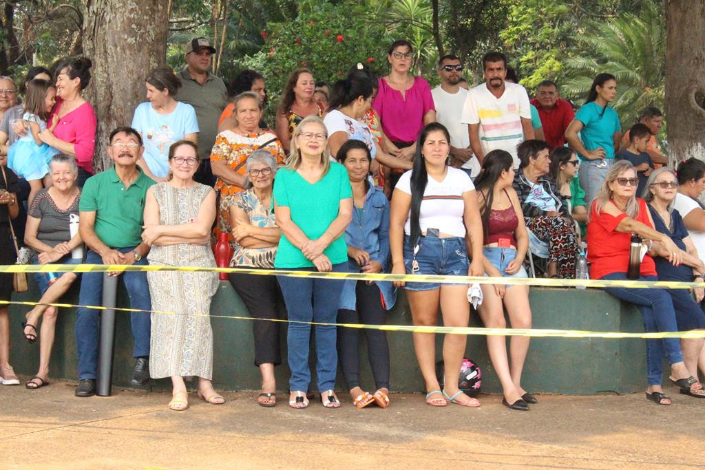 Desfile Cívico do 36º aniversário de Paranhos