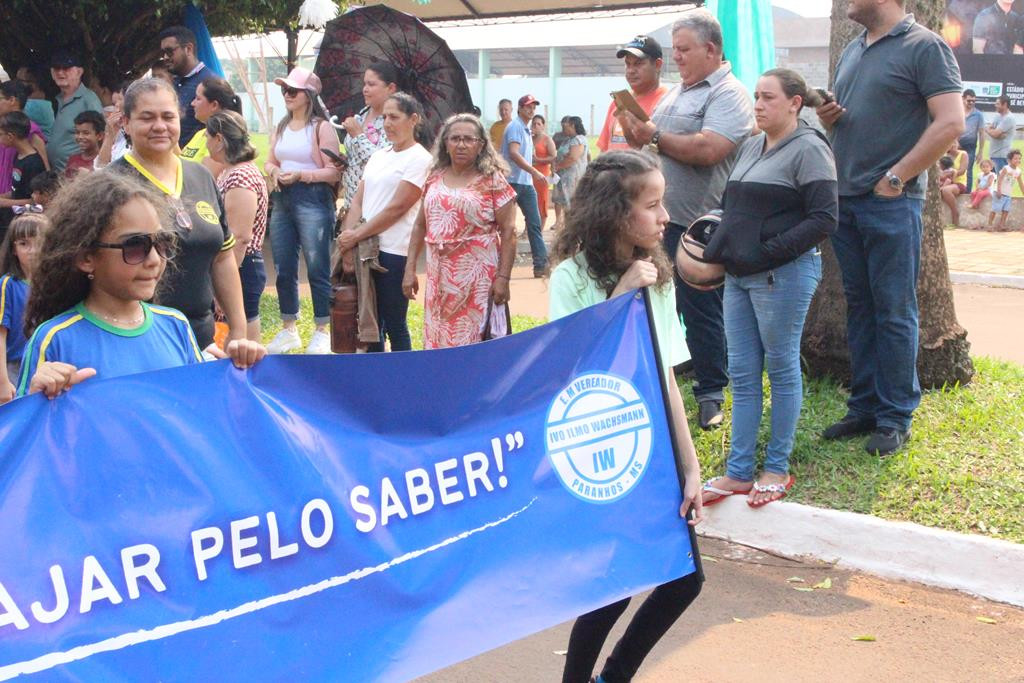 Desfile Cívico do 36º aniversário de Paranhos