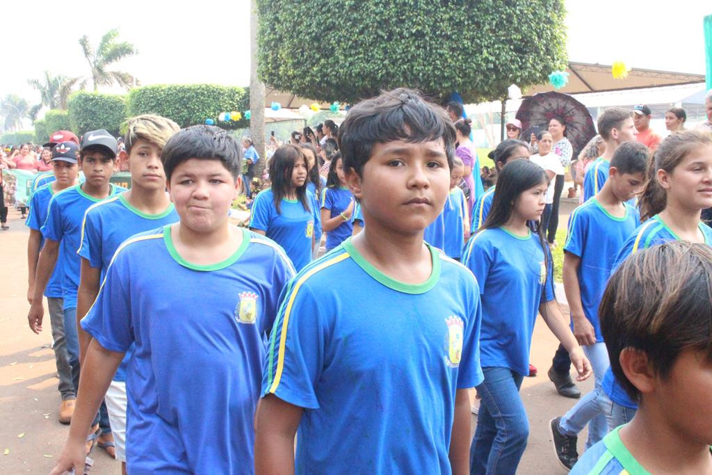 Desfile Cívico do 36º aniversário de Paranhos