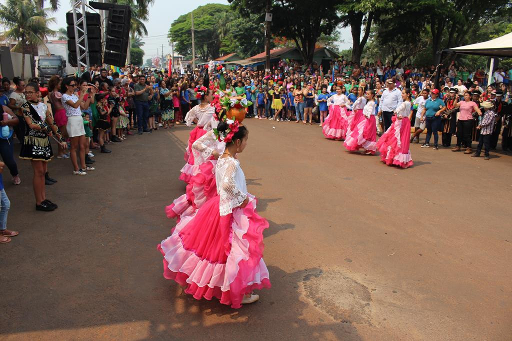 Desfile Cívico do 36º aniversário de Paranhos