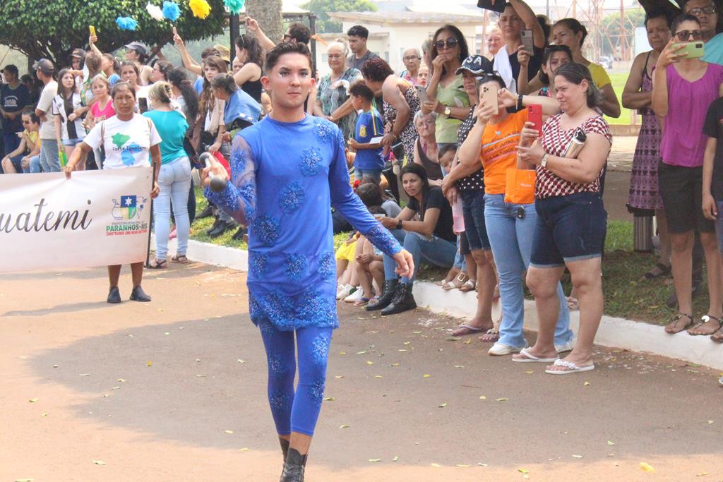 Desfile Cívico do 36º aniversário de Paranhos