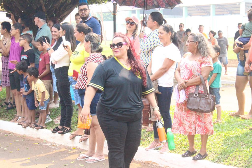 Desfile Cívico do 36º aniversário de Paranhos