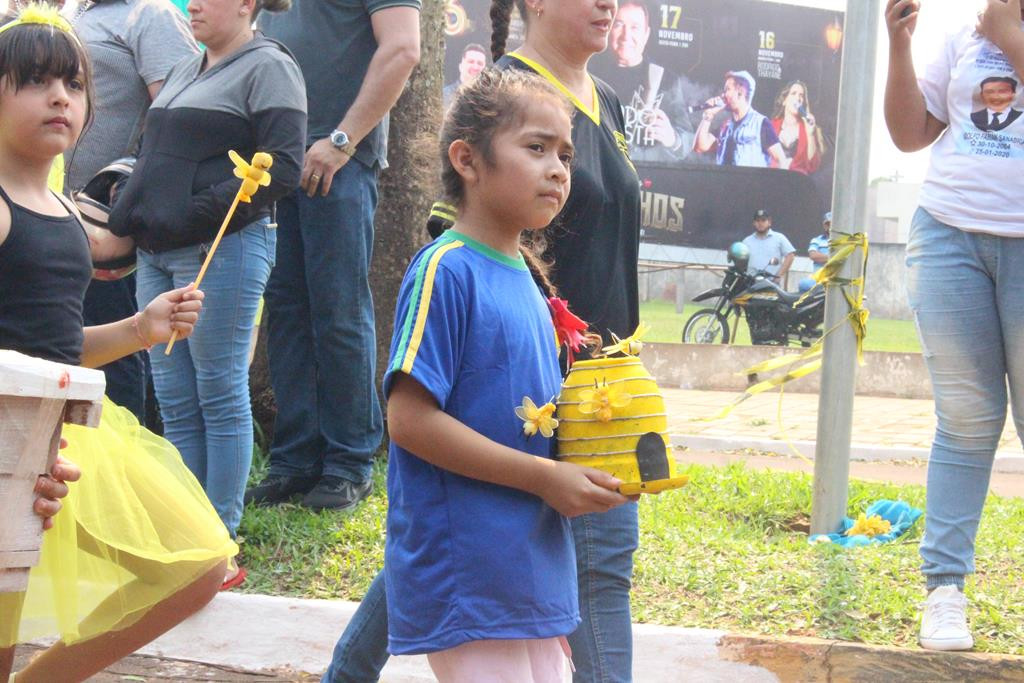 Desfile Cívico do 36º aniversário de Paranhos