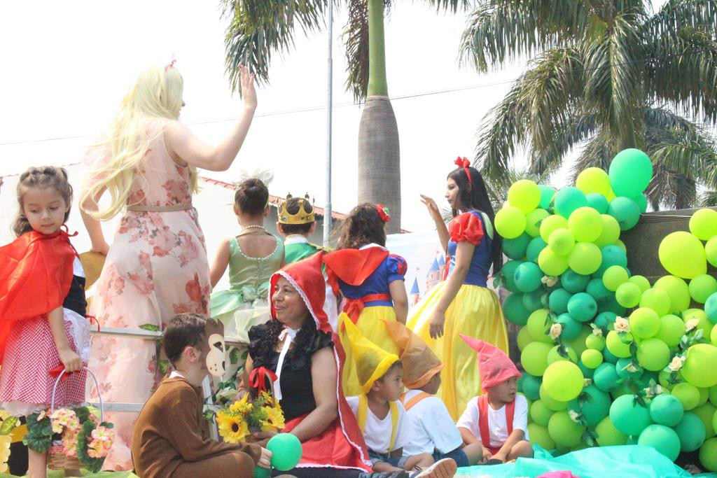 Desfile Cívico do 36º aniversário de Paranhos