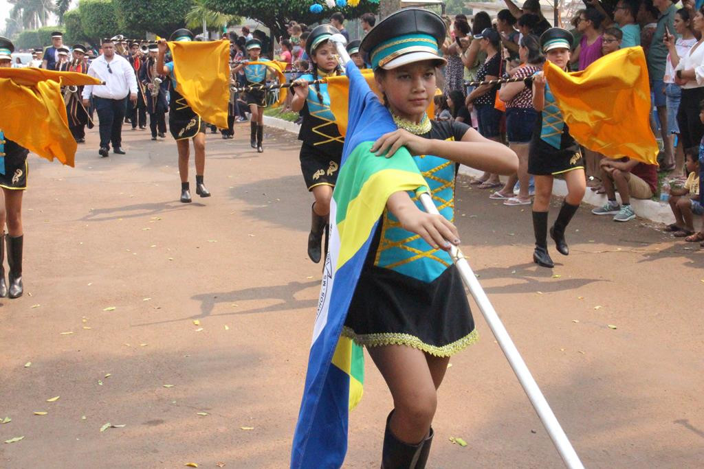 Desfile Cívico do 36º aniversário de Paranhos