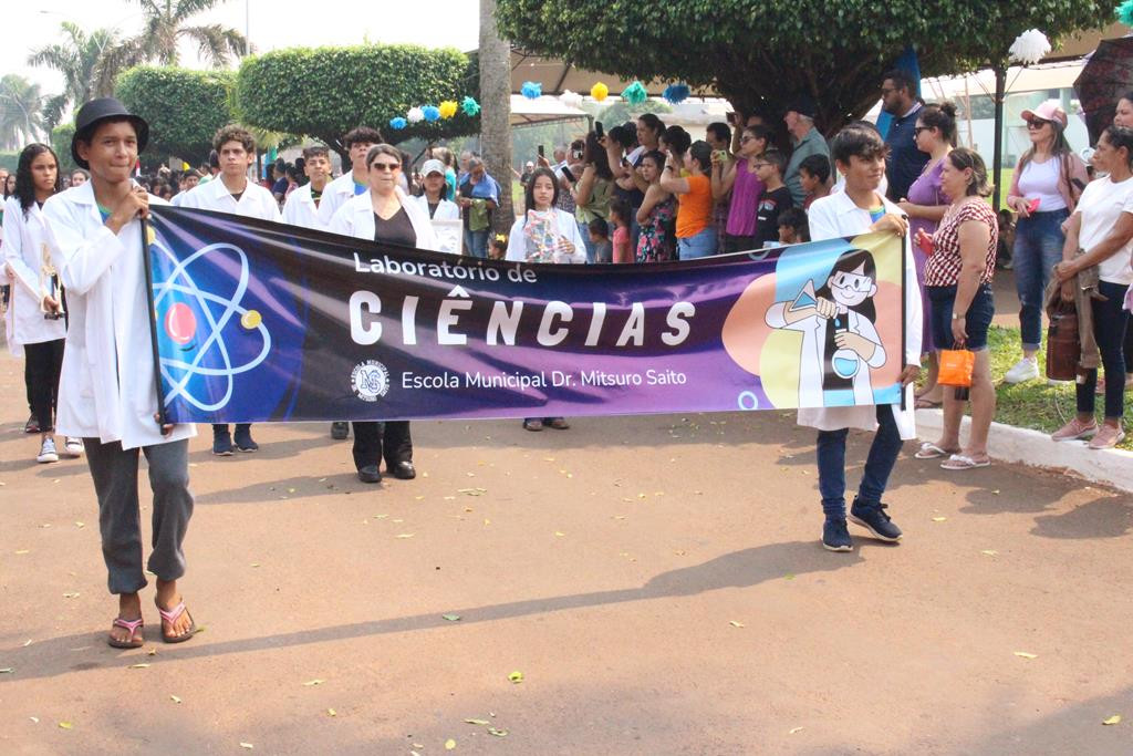 Desfile Cívico do 36º aniversário de Paranhos