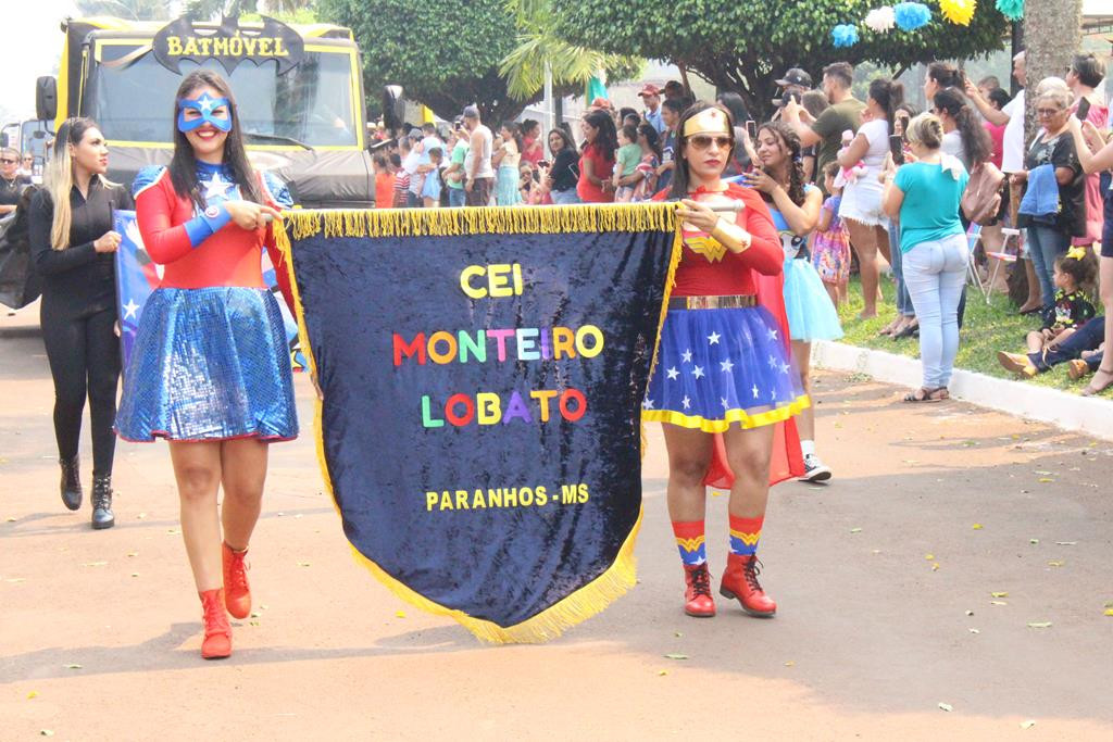 Desfile Cívico do 36º aniversário de Paranhos