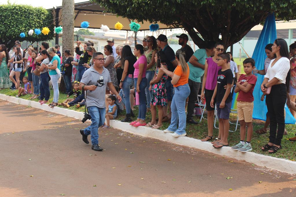 Desfile Cívico do 36º aniversário de Paranhos