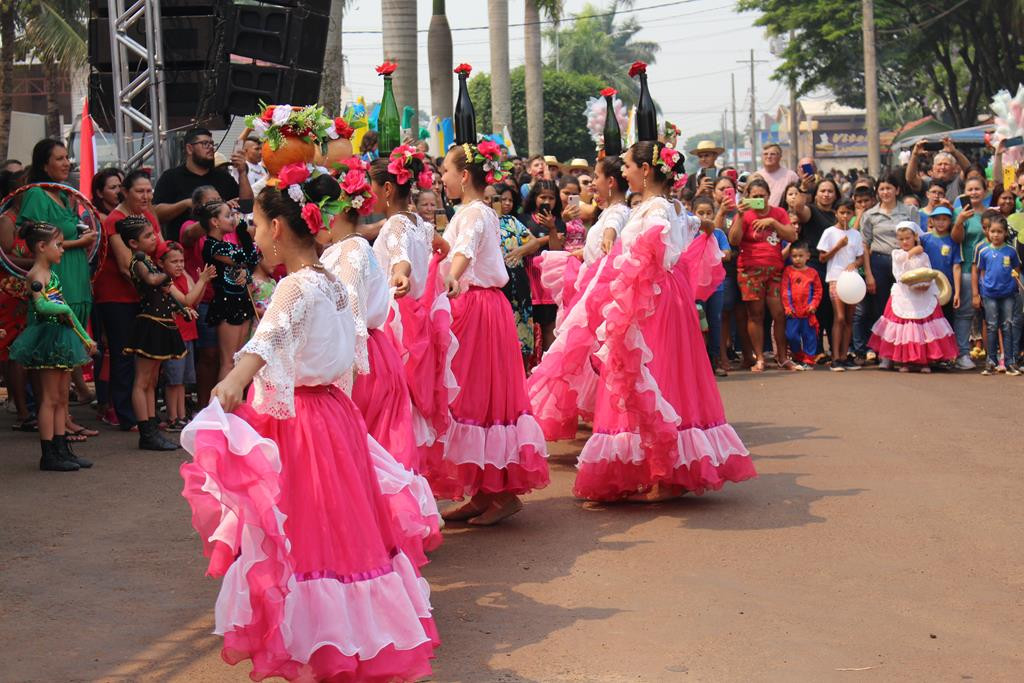 Desfile Cívico do 36º aniversário de Paranhos