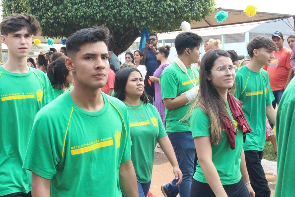 Desfile Cívico do 36º aniversário de Paranhos