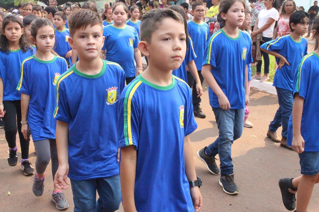 Desfile Cívico do 36º aniversário de Paranhos