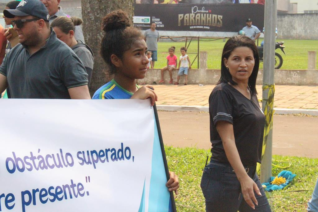 Desfile Cívico do 36º aniversário de Paranhos