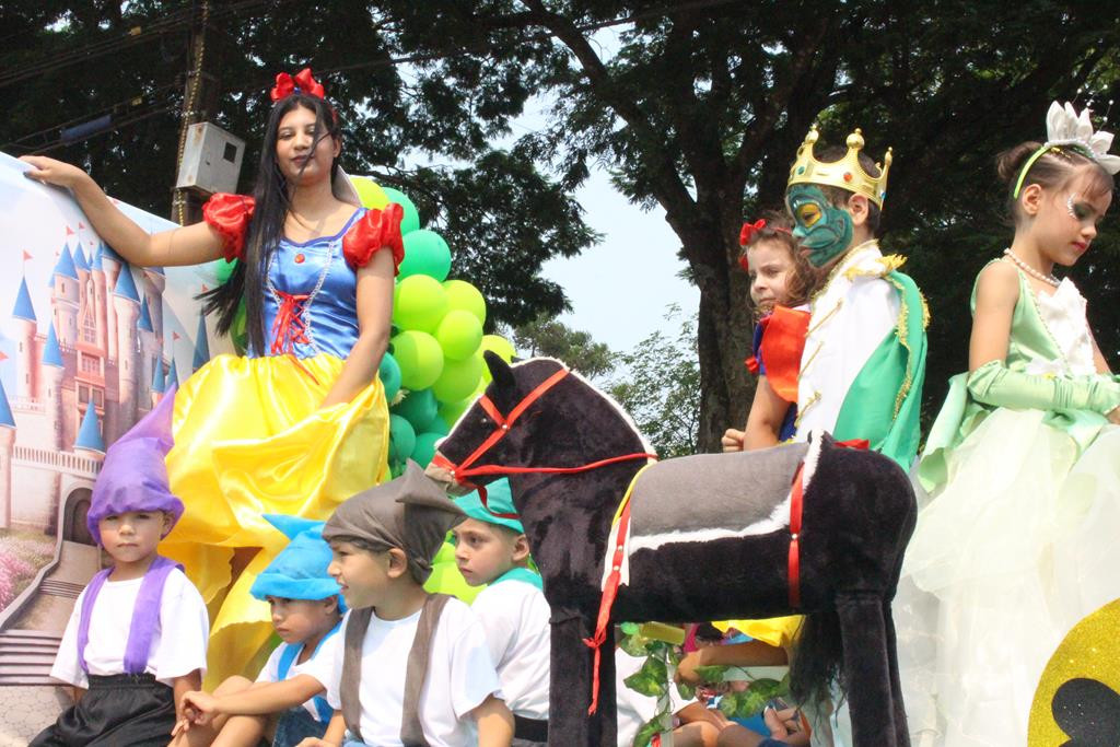 Desfile Cívico do 36º aniversário de Paranhos