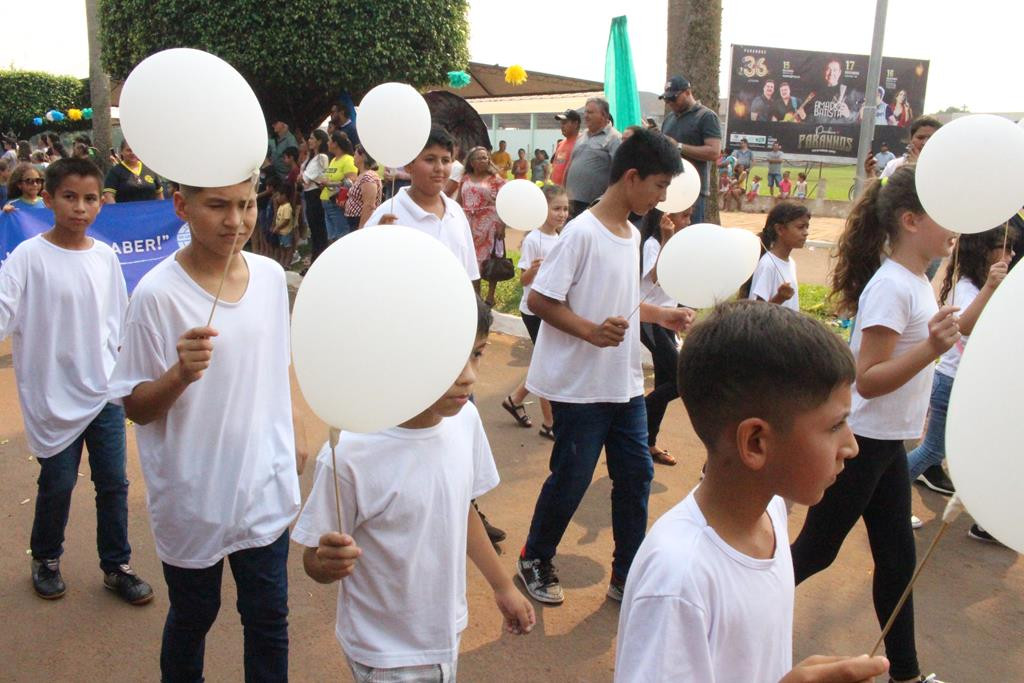 Desfile Cívico do 36º aniversário de Paranhos