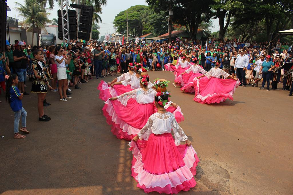 Desfile Cívico do 36º aniversário de Paranhos