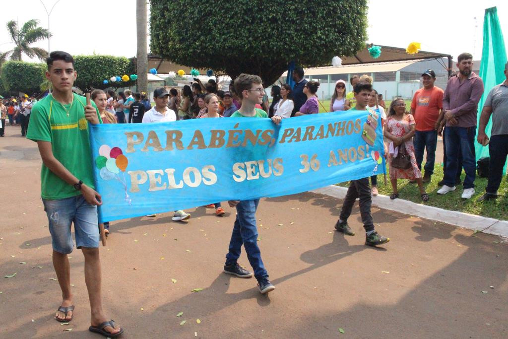 Desfile Cívico do 36º aniversário de Paranhos