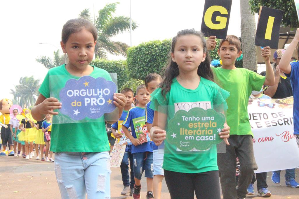 Desfile Cívico do 36º aniversário de Paranhos