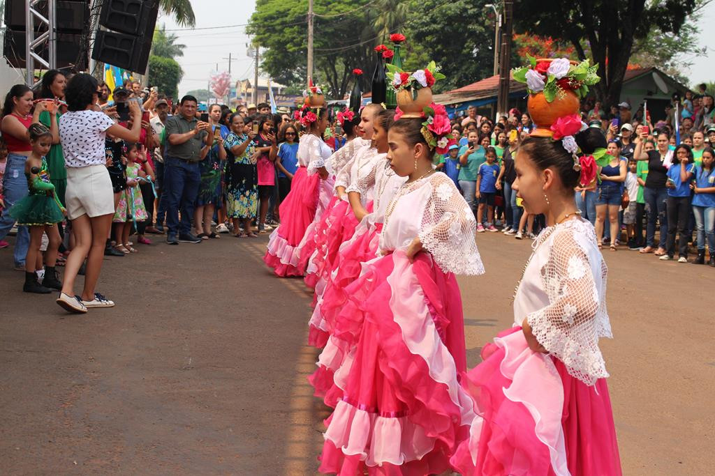 Desfile Cívico do 36º aniversário de Paranhos