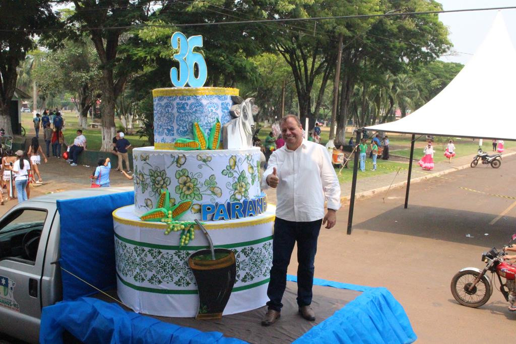 Desfile Cívico do 36º aniversário de Paranhos