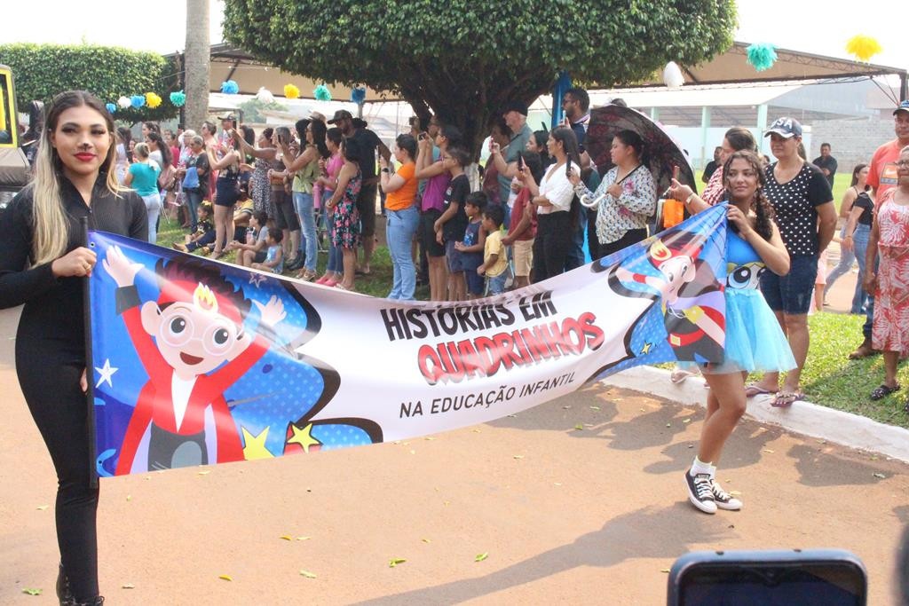 Desfile Cívico do 36º aniversário de Paranhos