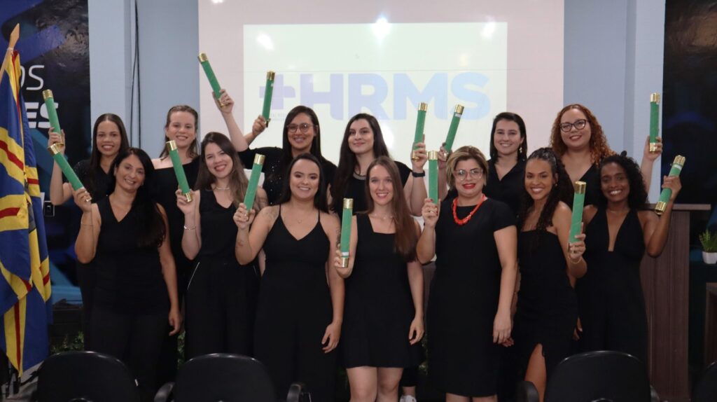 Hospital Regional forma 13 especialistas para atuarem em equipe multiprofissional