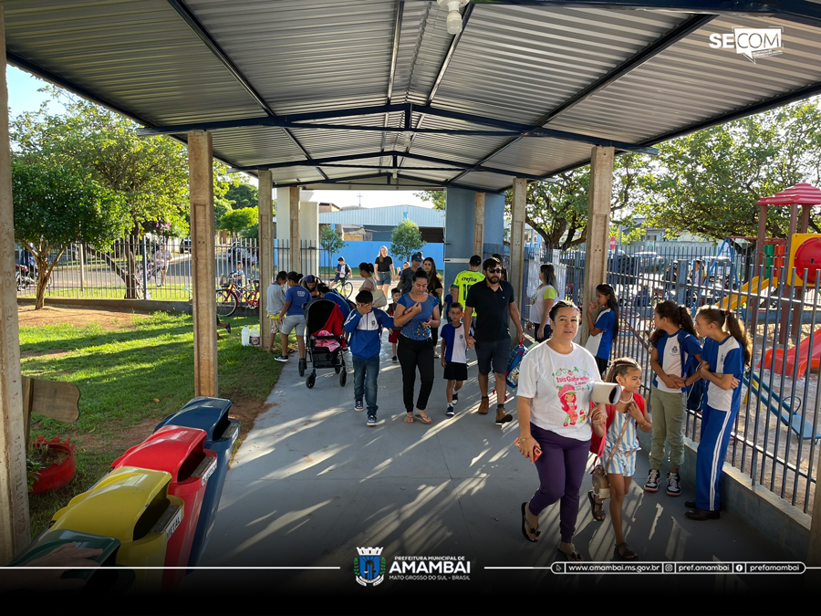 Com um misto de emoções, estudantes da rede municipal voltam às aulas para mais um ano letivo