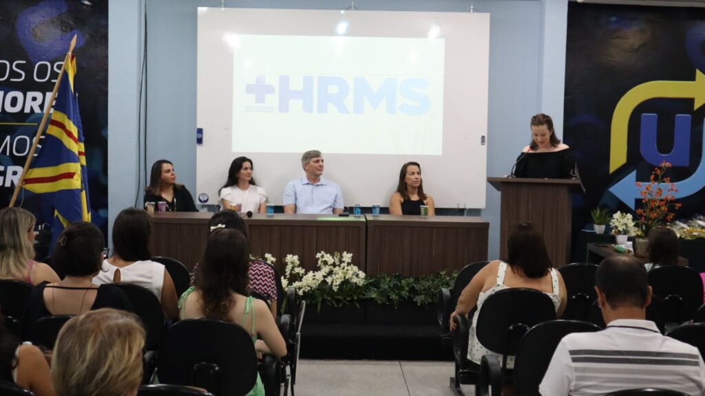 Hospital Regional forma 13 especialistas para atuarem em equipe multiprofissional