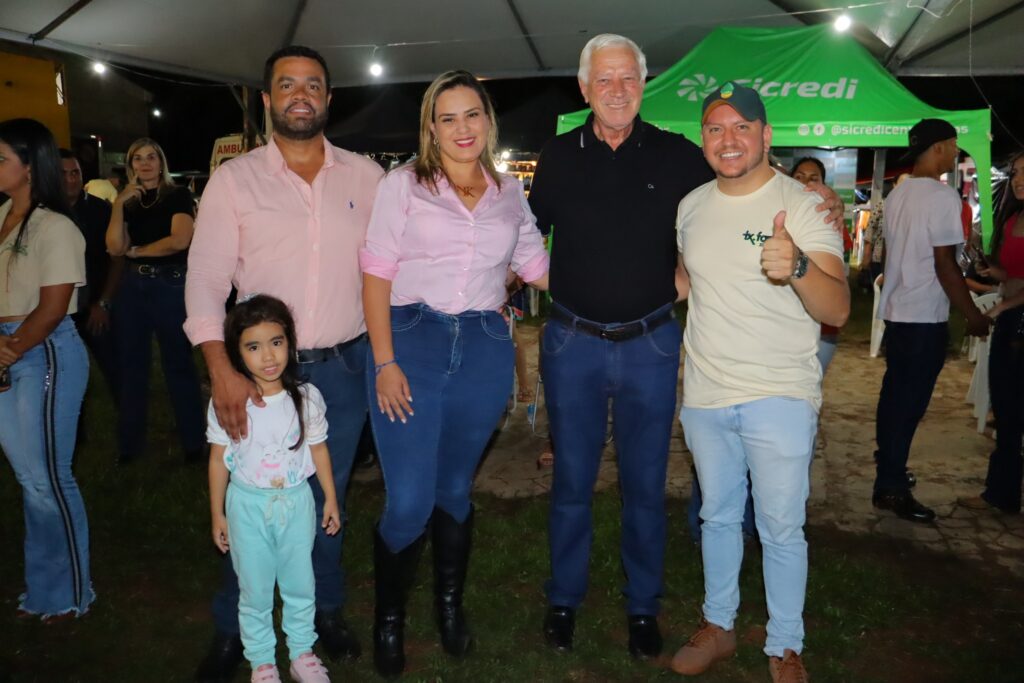 34ª Festa do Clube do Laço Portão da Fronteira teve início em Coronel Sapucaia