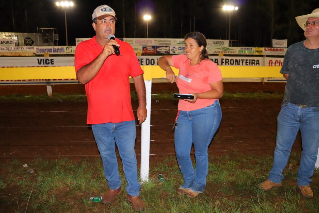 34ª Festa do Clube do Laço Portão da Fronteira teve início em Coronel Sapucaia