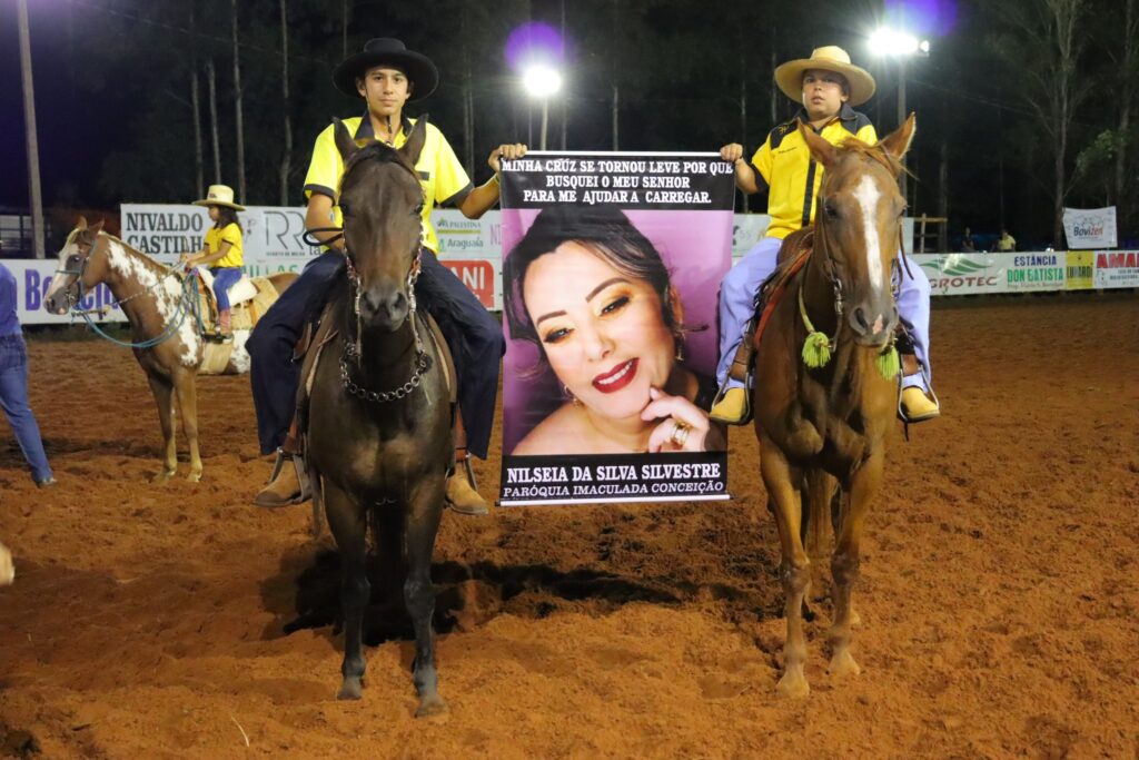 34ª Festa do Clube do Laço Portão da Fronteira teve início em Coronel Sapucaia