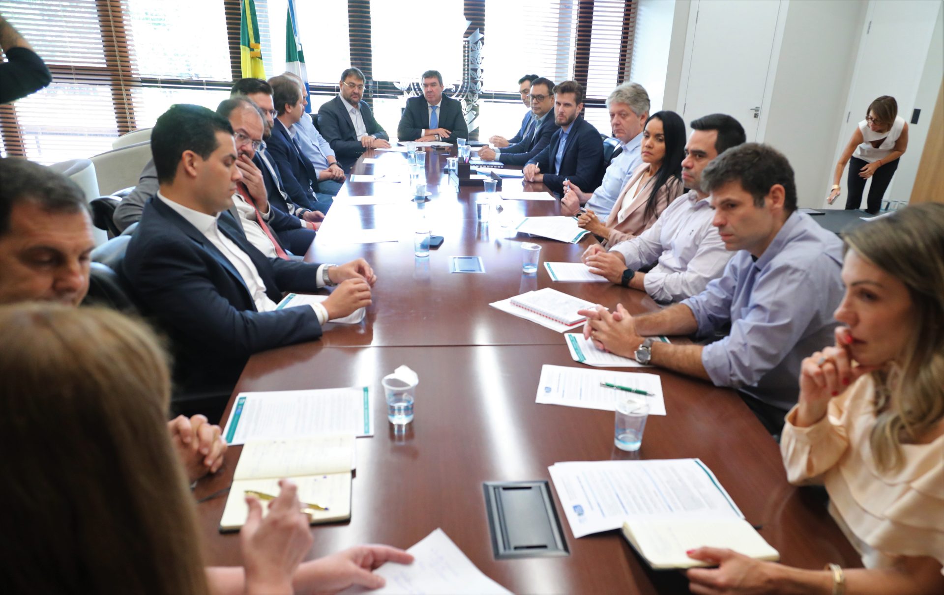 Grupo de trabalho discute reforma tributária e melhor ambiente de negócios em MS