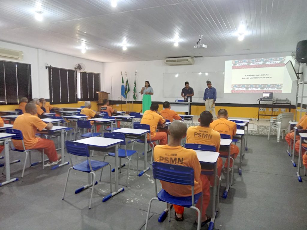 Agepen com apoio da GEMED leva projeto de Educação Indígena aos internos da Penitenciária de Segurança Máxima