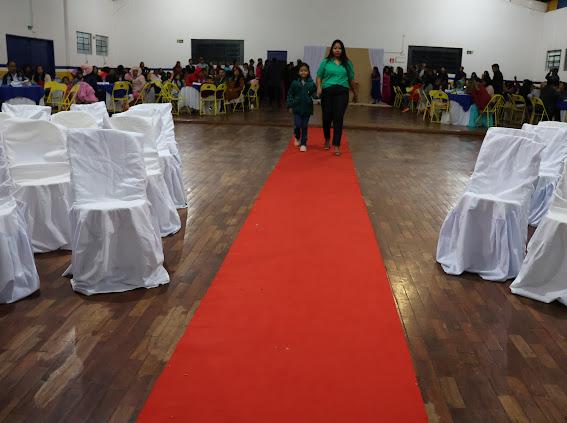 Prefeito Donizete prestigia formatura dos alunos do curso Normal Médio