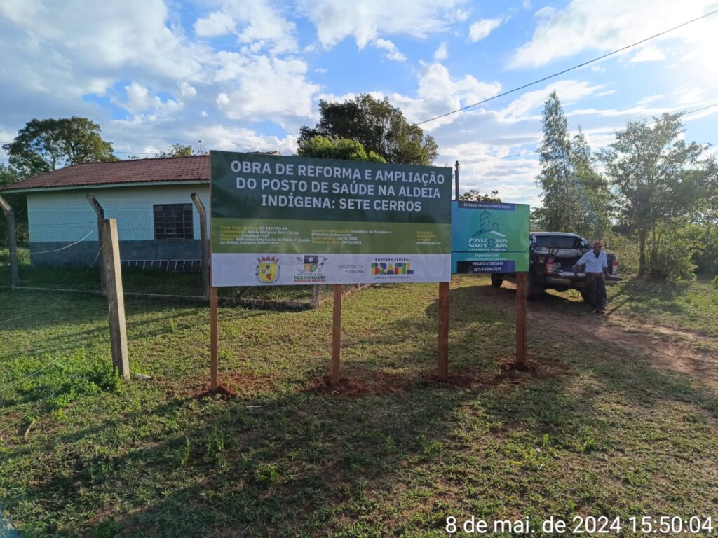 Prefeito de Paranhos assina ordem de serviço para reforma e ampliação do posto de saúde na aldeia Sete Cerros