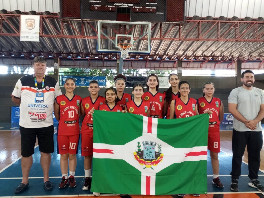 Com apoio da Prefeitura Municipal, futsal e basquete de Naviraí disputam os Jogos Escolares da Juventude